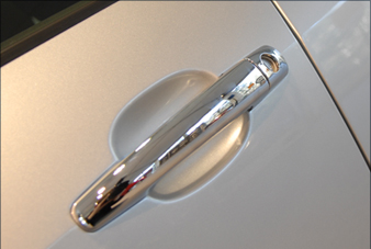 http://www.forum-peugeot.com/Forum/mesimages/18839/enjoliveurs poignees.jpg